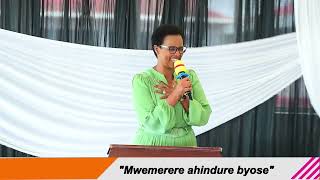 Mwemerere ahindure byose  Pastor Hortense Mazimpaka [upl. by Ferrand310]