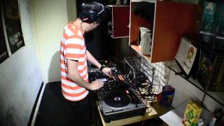 香港SODA MIX DJ SCHOOLFlow 道打碟教學Video2013 [upl. by Barbara-Anne950]