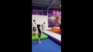 10 Chui Chui Easily Extreme Stunt Yang Zixuan [upl. by Analat248]