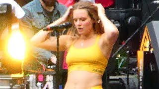 Tove Lo  Habits Stay high  Live Paris 2017 [upl. by Atirb]