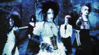 Moi Dix Mois  Pageant [upl. by Tory723]