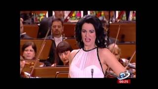 Angela Gheorghiu  Colindita nui mai multa [upl. by Aun]