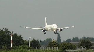 SmartLynx A320200 landet auf dem Flughafen Saarbrücken [upl. by Ahseram]