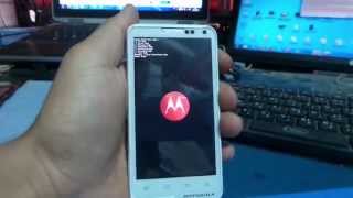 Motorola MOTOLUXE XT615 hard reset [upl. by Anelec]