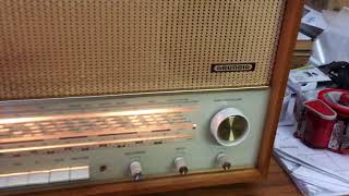 GRUNDIG 3367 tube radio Röhrenradio 1962 FM  UKW part 2 [upl. by Malan]