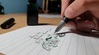 Lamy 2000 F  Diamine Sherwood green [upl. by Floss109]