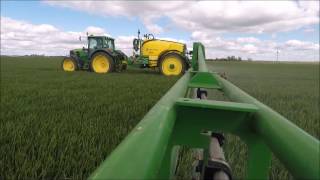 Getreide Spritzen mit einem John Deere 6930 GoPro Phantom [upl. by Charita935]