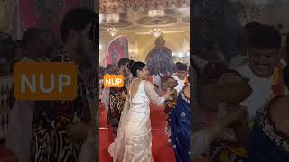 Tanishaa Mukerji doing the Dhunuchi Dance at the Mukherjee Familys Durga Puja festivities [upl. by Inaboy167]