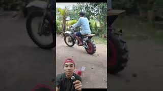 A dónde irías con esas llantas 😳shortvideos biker [upl. by Haywood607]