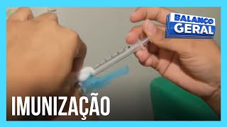 Ministério da Saúde suspende vacinação de adolescente sem comorbidades [upl. by Lena]