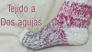 Calsetines tejidos con agujas circulares  knit socks [upl. by Nwahsat627]