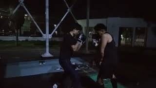 Sparring kickboxing Cazador vs Emi [upl. by Nywloc]