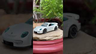 Carrinho hot wheels Porsche rebaixada [upl. by Hadeehsar]