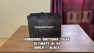 Onitsuka Tiger Ultimate 81 EX Short Unboxing [upl. by Eatnoled]