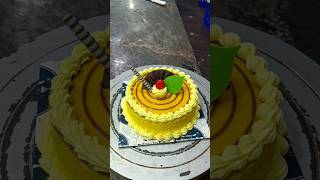 Butterscotch cake cake cakerecipe cakedecorating recipe shortsfeed yt viralvideo [upl. by Frohman]