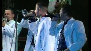 Lamberto Quintero  La Arrolladora Banda el Limón En vivo Mazatlan 2004 [upl. by Ayaj971]