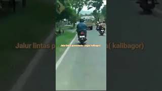 jalur lintas Purwokerto  Jogja  jalan raya Kalibagor motovlog shots [upl. by Tirza]