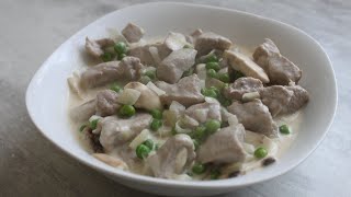 Escalope de veau à la crème moutarde et champignons [upl. by Lorens]