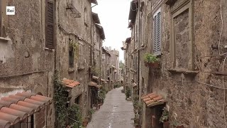 Ronciglione il borgo più bello dItalia  la aldea más bonita de Italia [upl. by Dynah]