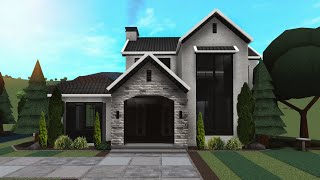 Bloxburg  Realistic Modern Family house Speedbuild  Roblox House Build [upl. by Yrailih]