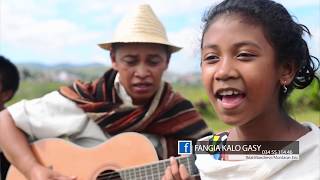 Neny  FANGIA KALO GASY Clip Officiel [upl. by Einnos]