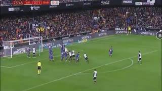 Jasper Cillessen INCREDIBLE SAVE vs Valencia 822018 [upl. by Light268]