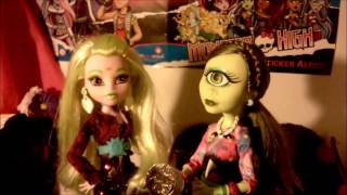 Un soir trop sombre  CourtMétrage dhorreur Monster High [upl. by Karla]