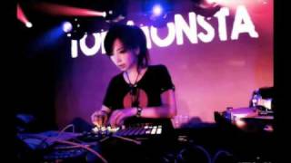 Lyyke Li  Little Bit Tokimonsta bootleg [upl. by Stavro416]