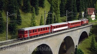 Model trains from Switzerland crossing the railroad bridge HOn3½ [upl. by Reinal]