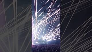 David Gilmour Comfortably Numb  Pink Floyd  First Guitar Solo  Live in MSG NYC 110424 [upl. by Wesley]