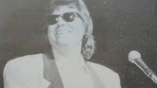 Ronnie Milsap  She Loves My Car Instrumental [upl. by Nedyah]