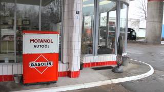 Oldtimer Tankstelle Brandshof  Hamburg [upl. by Essirahc]