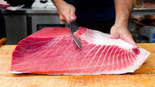 Cutting giant bluefin tuna to luxurious sashimi teppanyaki tuna  巨大黑鮪魚切割秀 鐵板上腹肉  Taiwanese food [upl. by Zelle77]