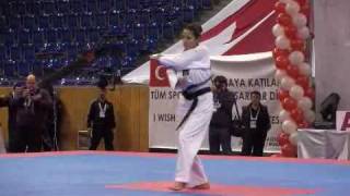 3rd WTF World Taekwondo Poomsae Championships 2008 1st Senior Female QFinal Turkey 1 [upl. by Gaw848]