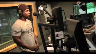 TEMPA T VERSUS DULLAH BEATZ  KILL CONFIRMED Live on Kiss 20120702 [upl. by Corie]