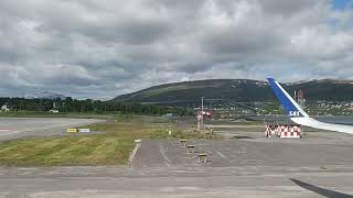 Abflug von Tromsö nach Oslo [upl. by Htebyram]