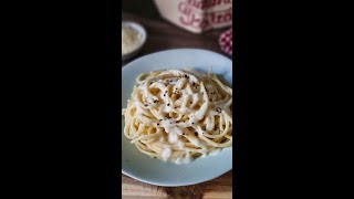 L’authentique recette des spaghetti cacio e pepe 🇮🇹 [upl. by Engelbert]