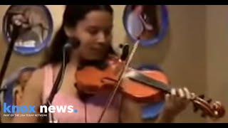 Carolina Chocolate Drops performing quotHit Em Up Stylequot [upl. by Nancee]