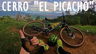 Subiendo el cerro quotEl Picachoquot  MTB Costa Rica [upl. by Amiel]