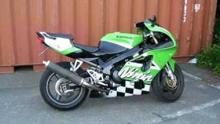 Kawasaki ZX7R sound [upl. by Ambrosi]