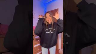 No se ve  Emilia  Tik tok trend  viral dance shorts [upl. by Koziarz954]