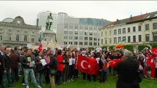 Solidariedade europeia para com os protestos na Turquia [upl. by Moon]