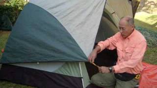 REI Camp Dome 4 Darlene Discovers Gravity Tent Pitch 122909 Ten Minute Tent [upl. by Adnilav365]