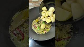 Labra shorts  Mix veg sabji  Sabzi recipe  Mixed vegetable curry  Labra torkari bengali style [upl. by Ecnaret349]