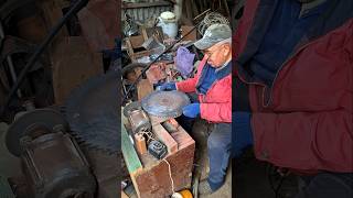 Sharpening a circular saw [upl. by Ecinaj]