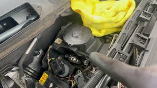 BMW N43 116i Injector Removal with CHEAP Tool from AMAZON and Injector Installation and Torque SPECS [upl. by Weissman]