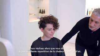 Sécher des cheveux bouclés Comment utiliser le diffuseur Dyson FR [upl. by Bahner580]