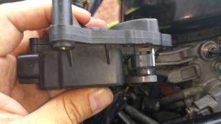 2005 Suzuki GSXR 750 Part 2 C28 Code STVA Fix [upl. by Kim]