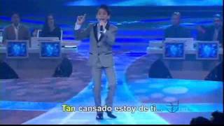 HIROSHI cantando quotEs mejor asiquot en Pequeños Gigantes [upl. by Bigg154]