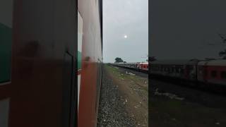 AgartalaSMVT Bengaluru Humsafar Xing with SMVTHowrah Express train shorts trainstatus travel [upl. by Nwahsud]